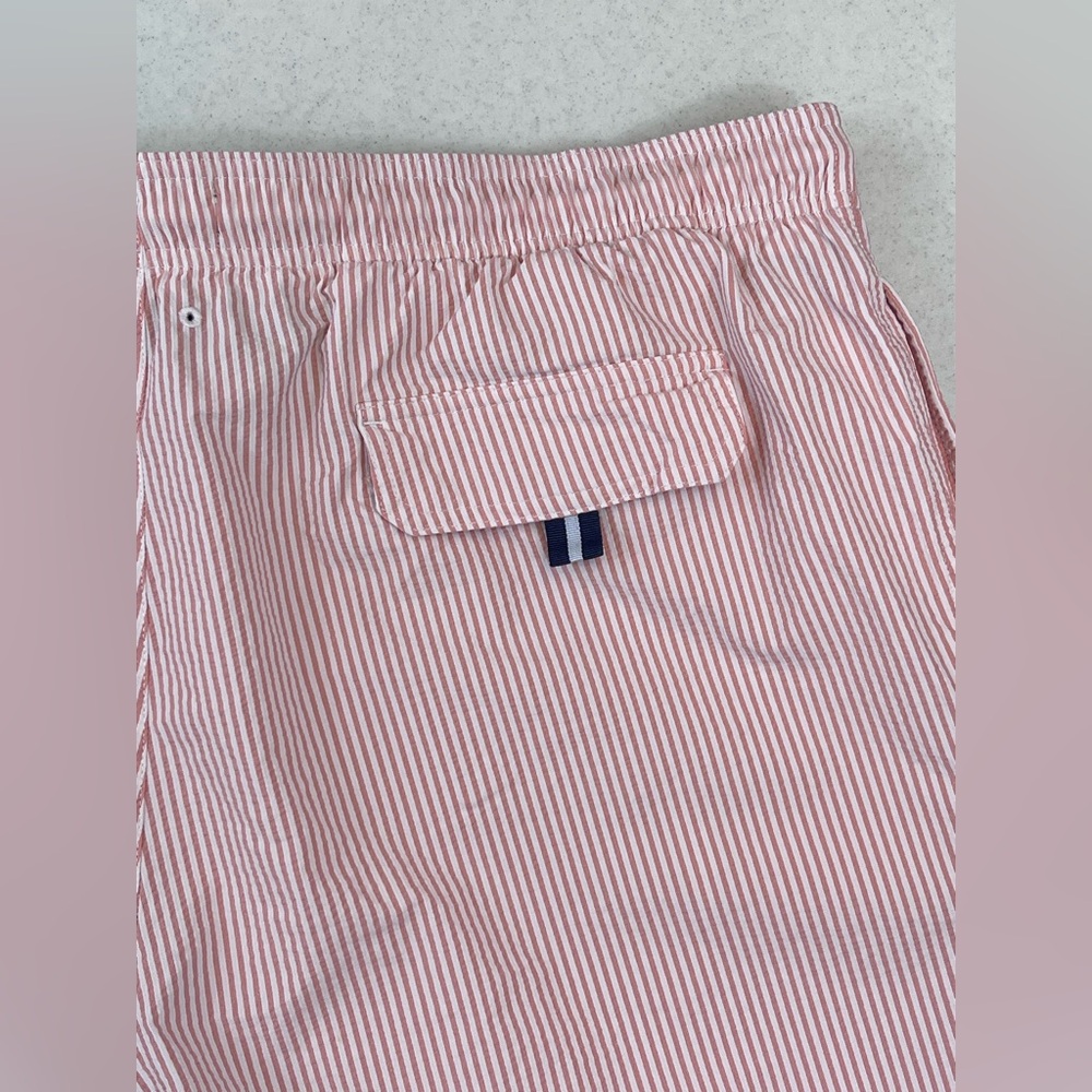 Daniel Cremieux Men’s 5.5” Swim Trunks. Pink and White Stripes. Size 2XL. - Picture 5 of 7